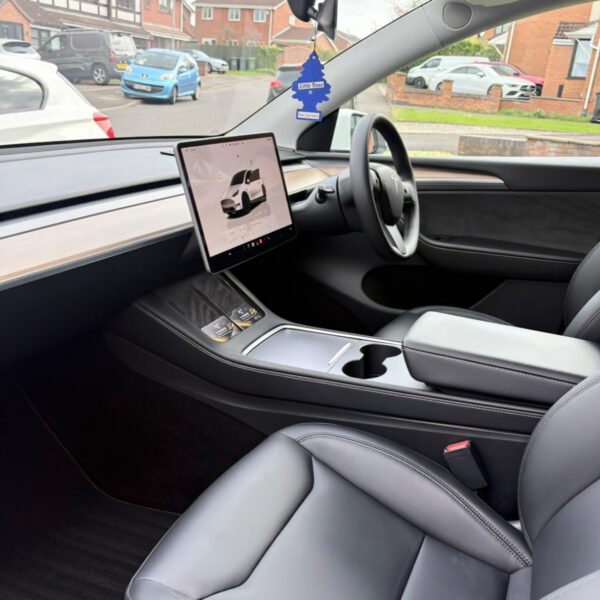 V-Power Mobile Detailing | Professional Car Detailing