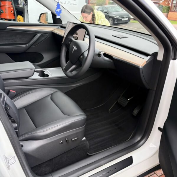 V-Power Mobile Detailing | Professional Car Detailing