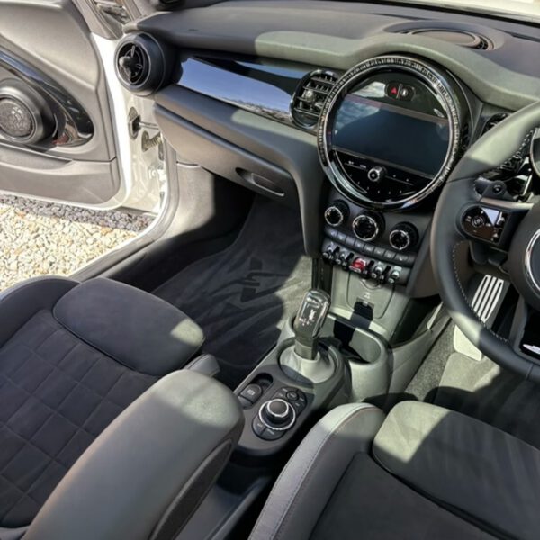V-Power Mobile Detailing | Professional Car Detailing
