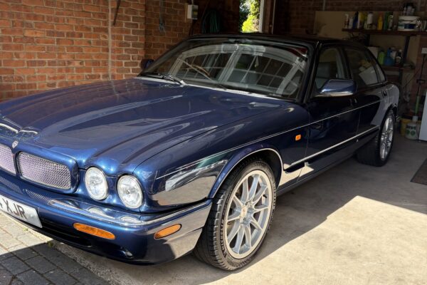 1998 Jaguar XJR all day detail multi stage correction 3 year ceramic coating 08 by V-Power Mobile Detailing