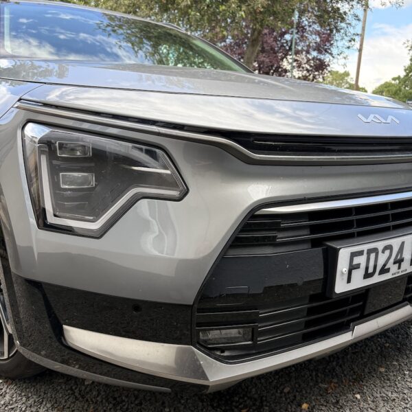 Kia Niro interior deep clean exterior decontamination polish ceramic coating 01 by V-Power Mobile Detailing