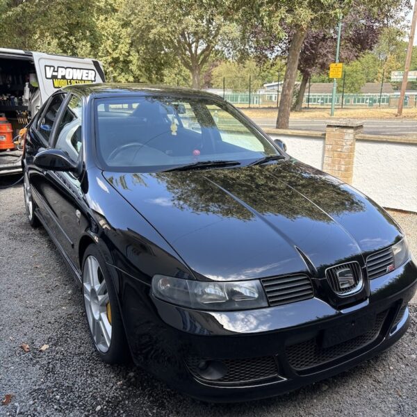 2004 SEAT Leon Cupra R detailing project image 5